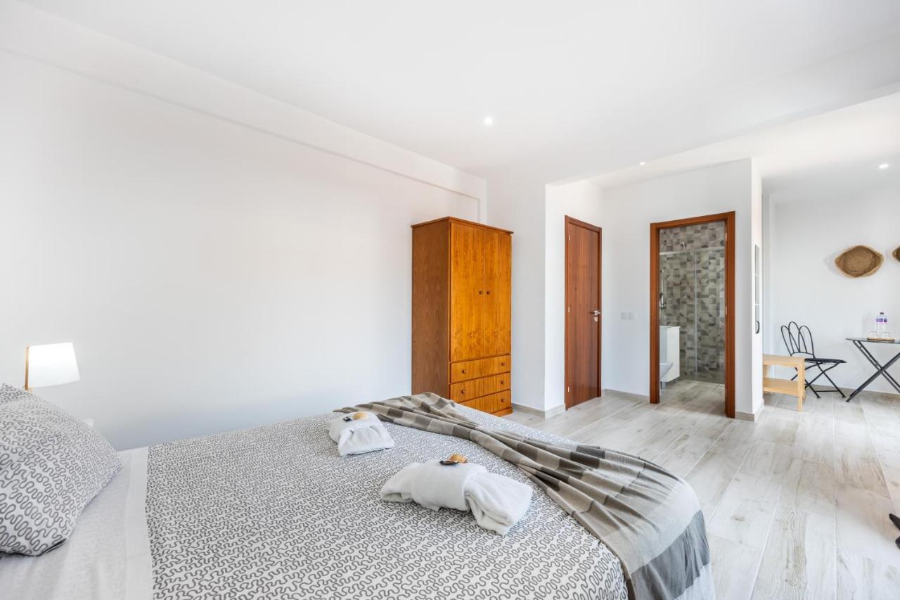 3 Marias Guest House B&B Lagos Esterno foto