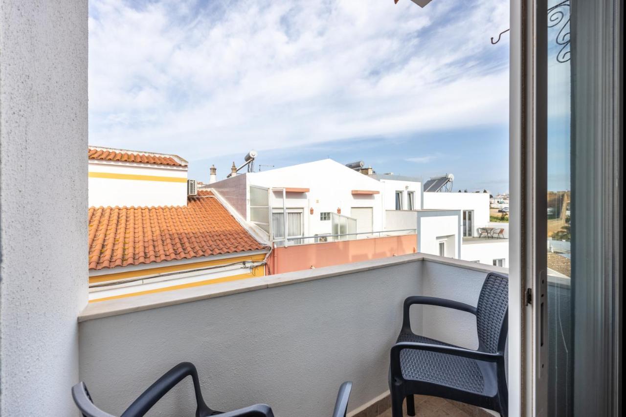 3 Marias Guest House B&B Lagos Esterno foto