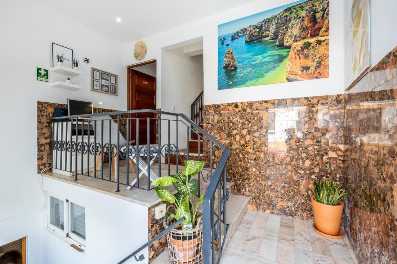 3 Marias Guest House B&B Lagos Esterno foto