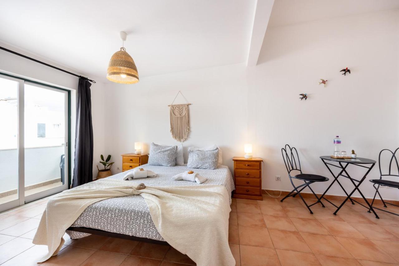 3 Marias Guest House B&B Lagos Esterno foto